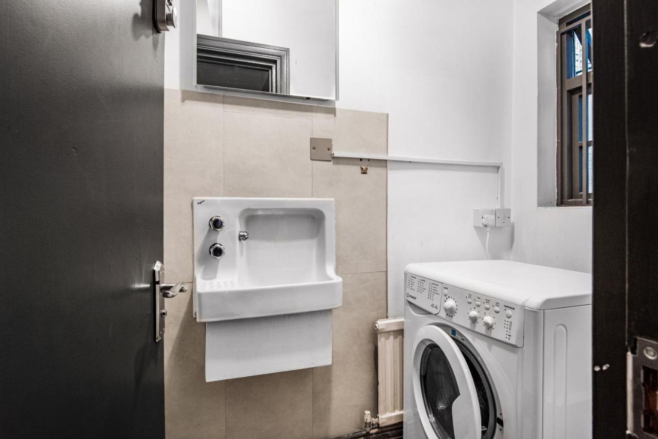 Circlelet Luxury Private Suite 3 Londra Dış mekan fotoğraf
